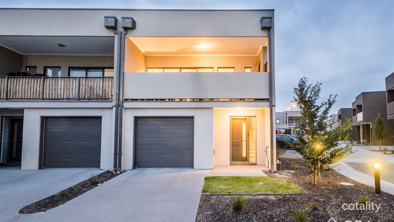 3-bedroom house at 35 Freshfields Drive, Cranbourne North, VIC 3977, Casey Council, Victoria
