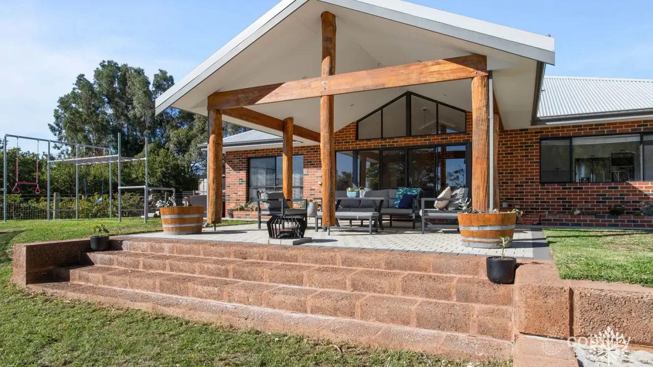 10-bedroom house at 172 Gugeri Road, Herne Hill, WA 6056, Swan Council, Western Australia