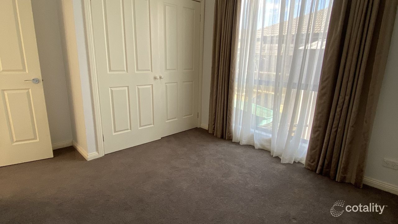 4-bedroom house at 11 Penton Way, Lynbrook, VIC 3975, Casey Council, Victoria