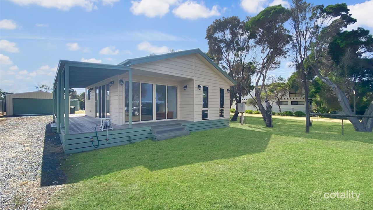 2-bedroom house at 34 Sarena Parade, Robertsons Beach, VIC 3971, Wellington Council, Victoria