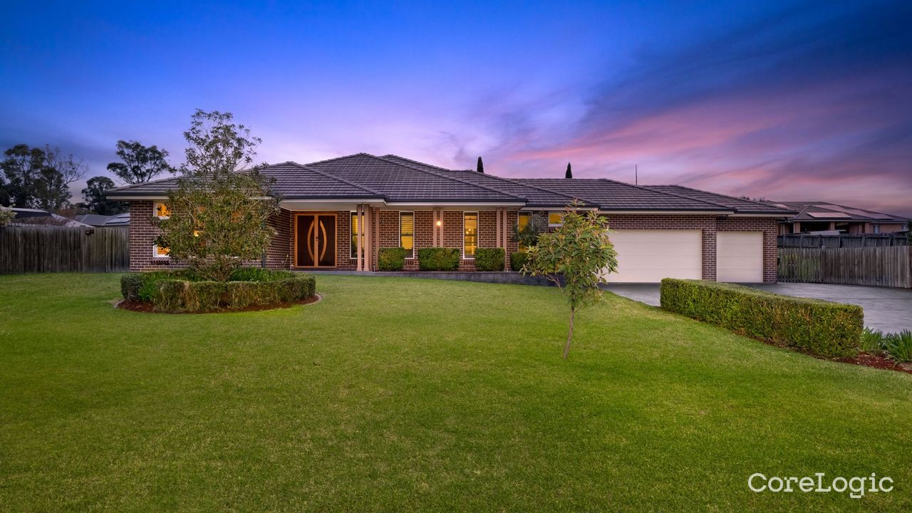 5-bedroom house at 14 Medinah Avenue, Penrith Council, New South Wales