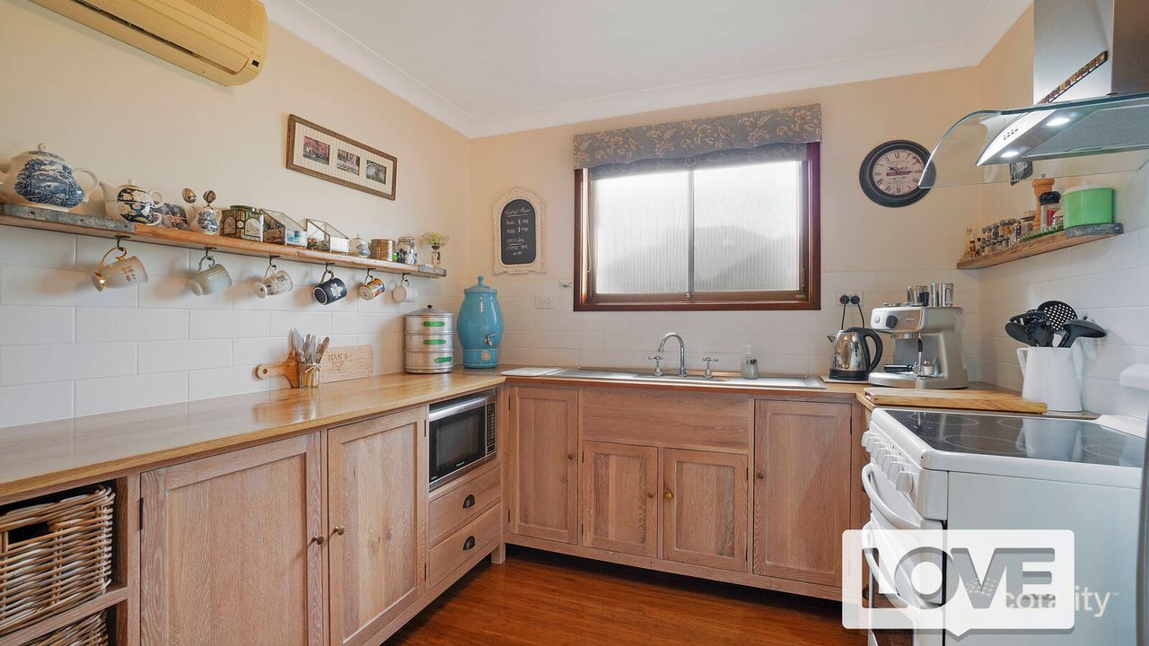 2-bedroom unit at 20 Close Street, Morpeth, NSW 2321, Maitland Council, New South Wales