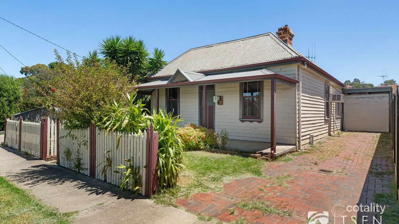 3-bedroom house at 13 Prouses Road, North Bendigo, VIC 3550, Greater Bendigo Council, Victoria