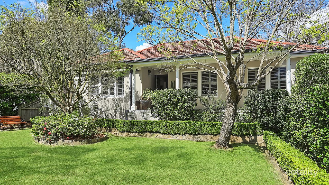 4-bedroom house at 86 Yarrara Road, West Pymble, NSW 2073, Ku-ring-gai Council, New South Wales