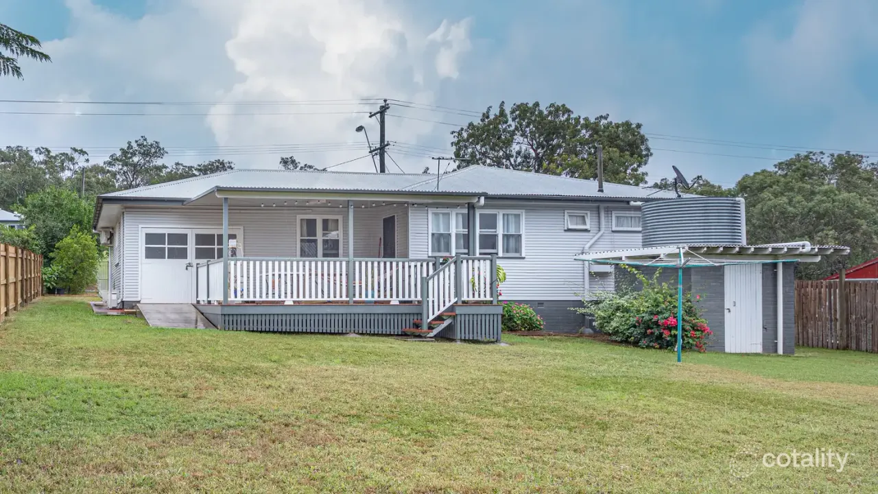 3-bedroom house at 59 Toowoomba Road, Oakey, QLD 4401, Toowoomba Council, Queensland