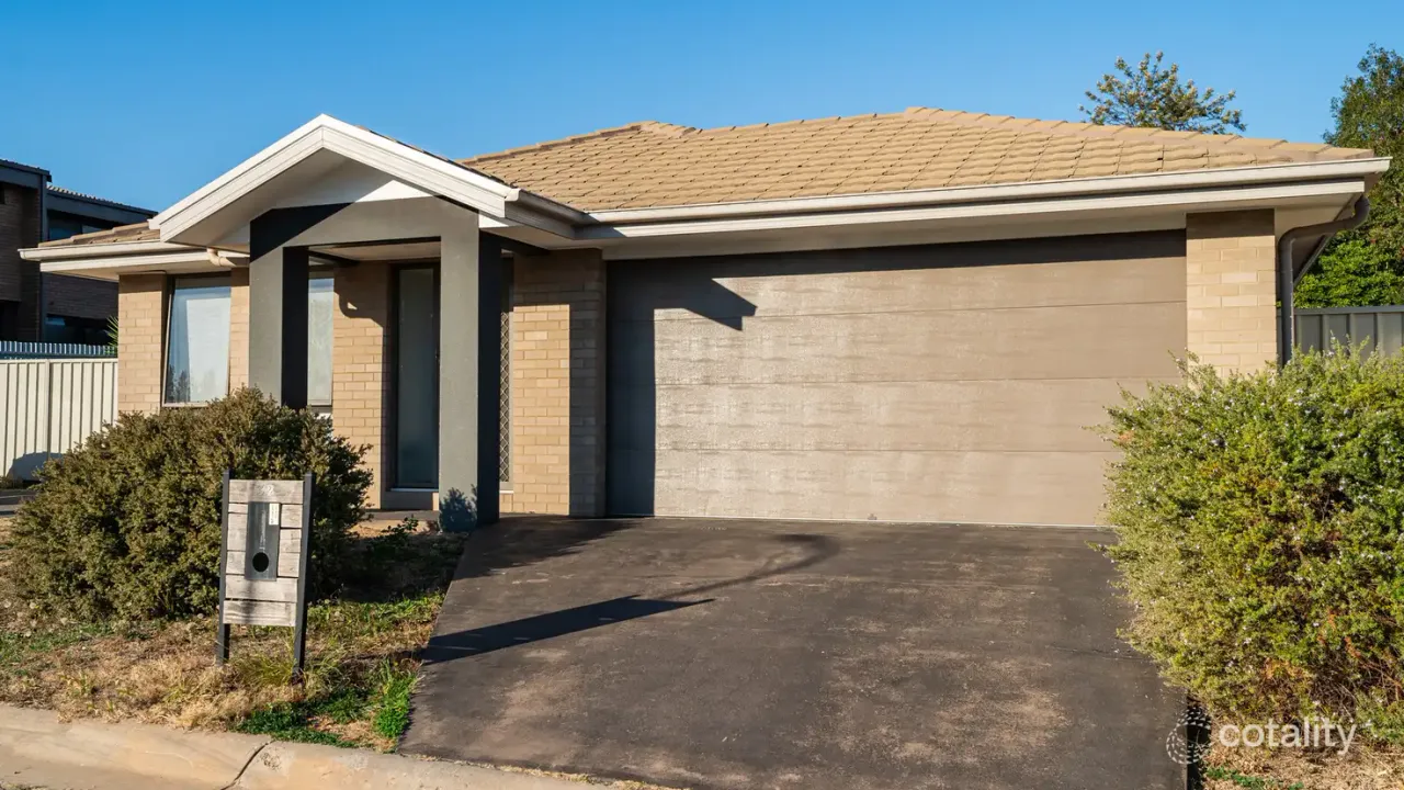 3-bedroom house at 32 Brookfields Mews, Lavington, NSW 2641, Albury Council, New South Wales