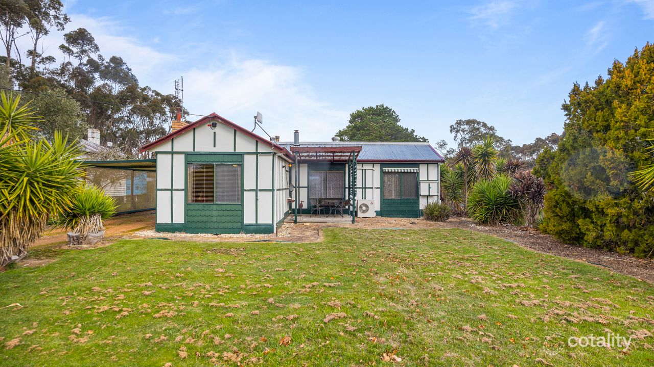 3-bedroom house at 10 Delacombe Way, Willaura, VIC 3379, Ararat, Victoria