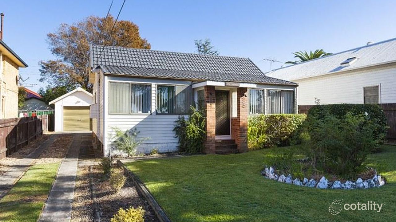 5-bedroom house at 71 Franklin Road, Cronulla, NSW 2230, Sutherland Council, New South Wales