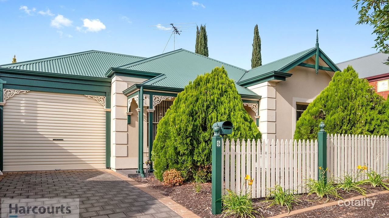 3-bedroom house at 5 Hillstowe Court, Greenwith, SA 5125, Tea Tree Gully, South Australia