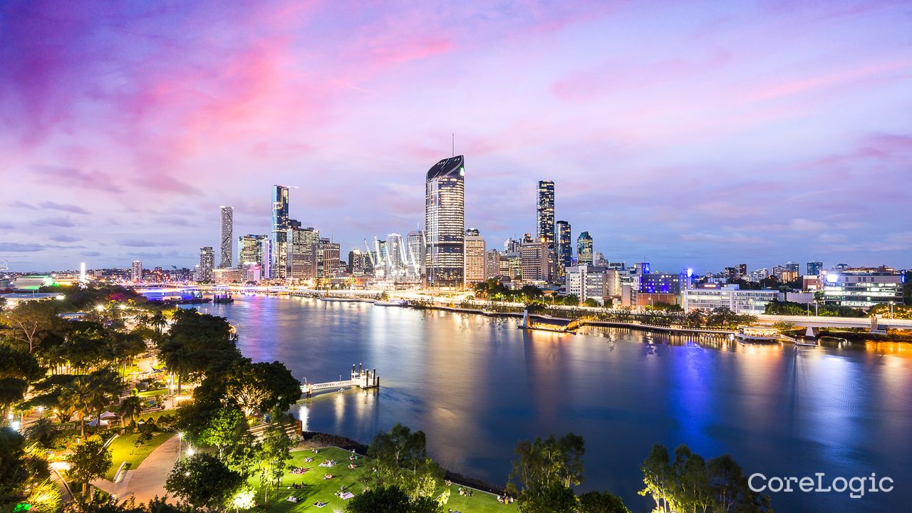 4-bedroom unit at 56/410 Stanley Street, Brisbane Council, Queensland