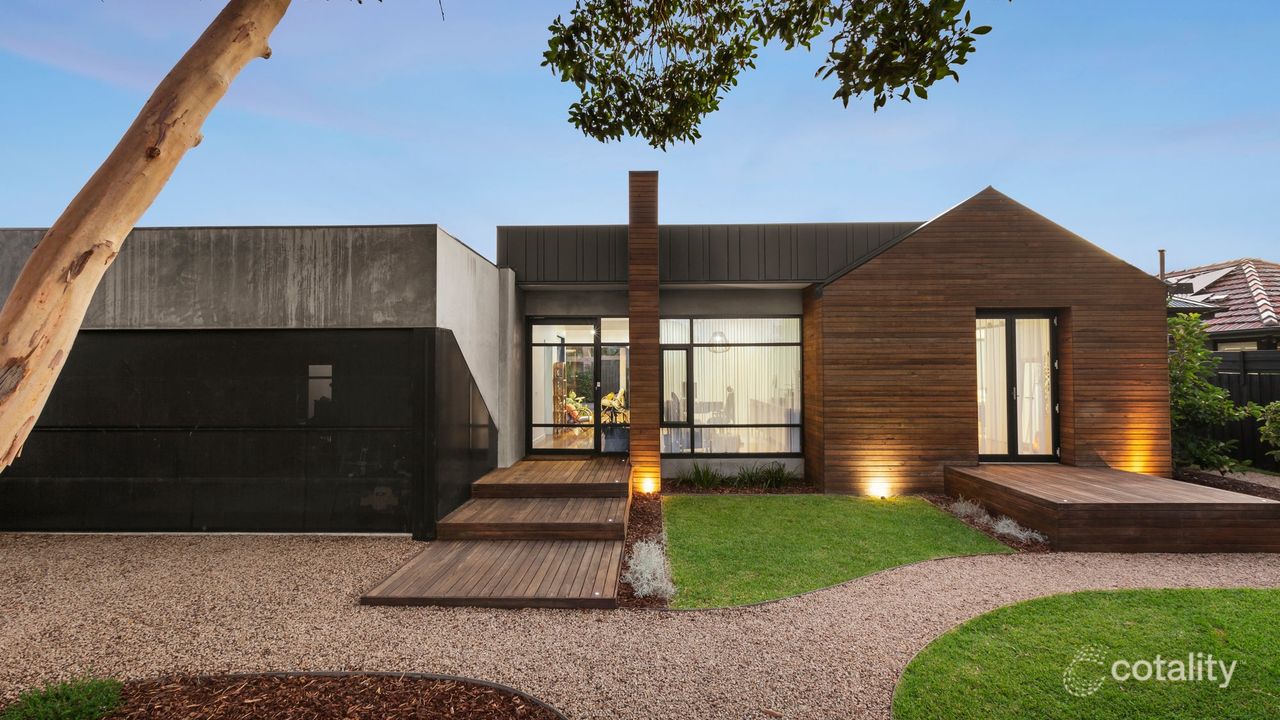 3-bedroom house at 6 Oswald Thomas Avenue, Hampton East, VIC 3188, Bayside (Vic.), Victoria