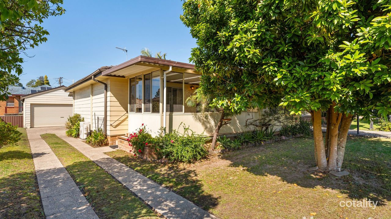 3-bedroom house at 10 Ford Avenue, Mount Hutton, NSW 2290, Lake Macquarie Council, New South Wales