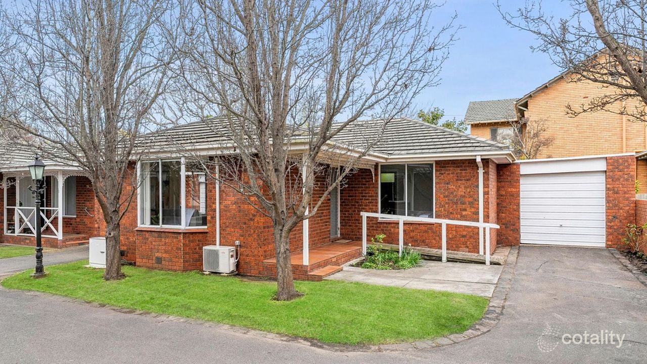 2-bedroom unit at 2/11 Aphrasia Street, Newtown, VIC 3220, Greater Geelong Council, Victoria