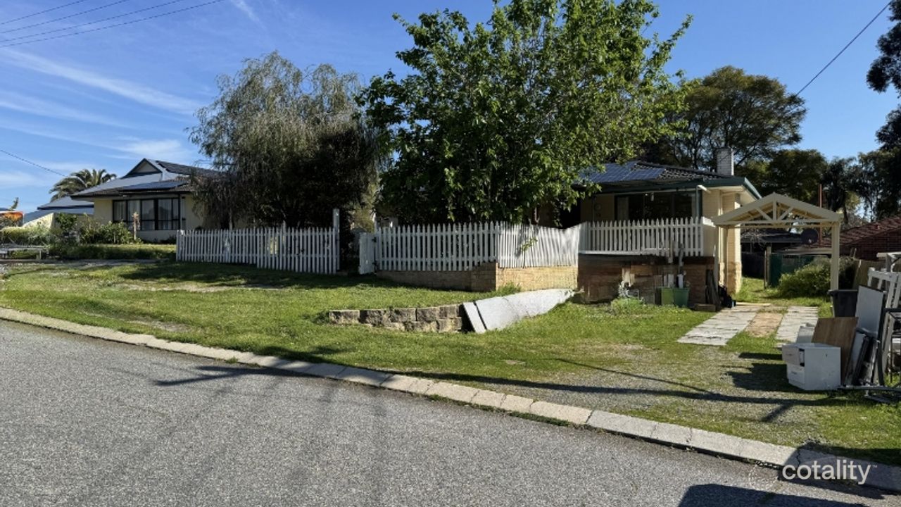 3-bedroom house at 10 Papercap Street, Gosnells, WA 6110, Gosnells Council, Western Australia