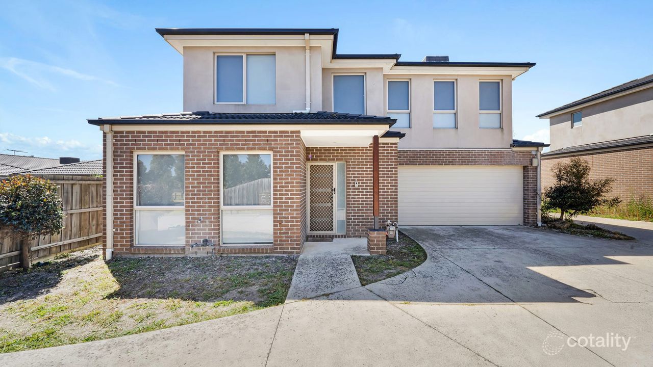 3-bedroom unit at 1/12-14 Kingsfield Crescent, Lynbrook, VIC 3975, Casey Council, Victoria