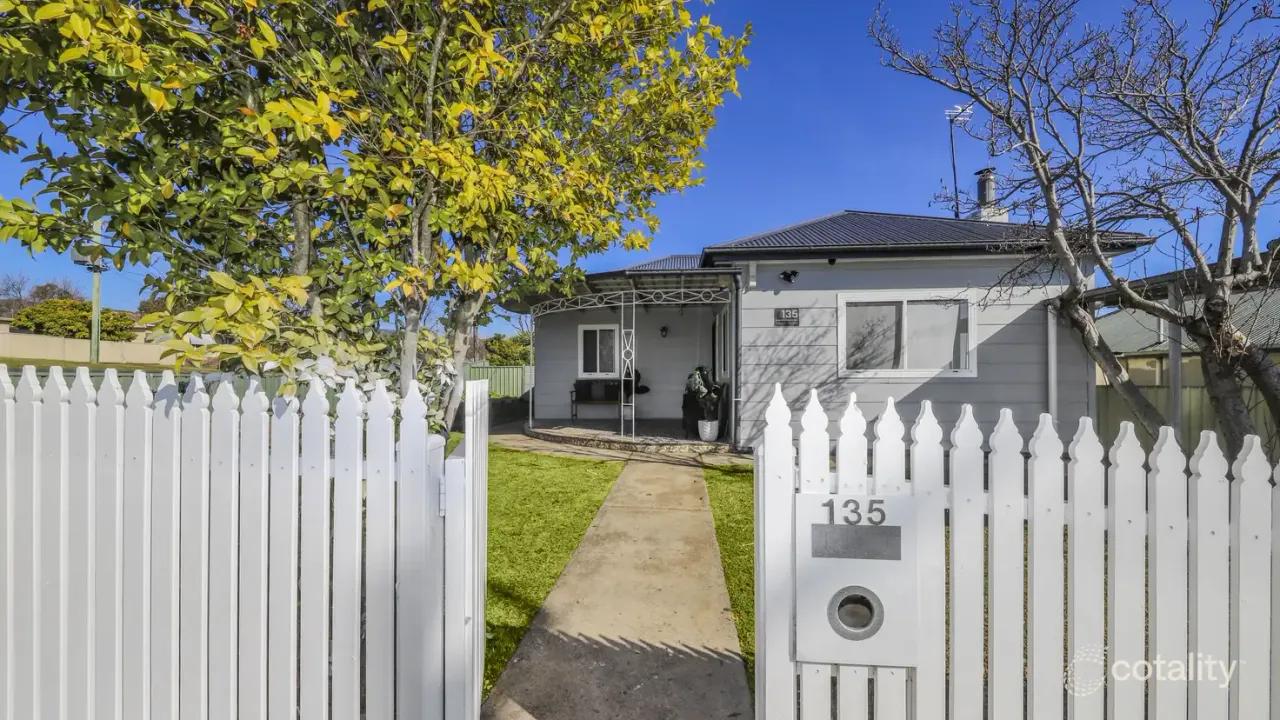 4-bedroom house at 135 Lambie Street, Tumut, NSW 2720, Snowy Valleys, New South Wales