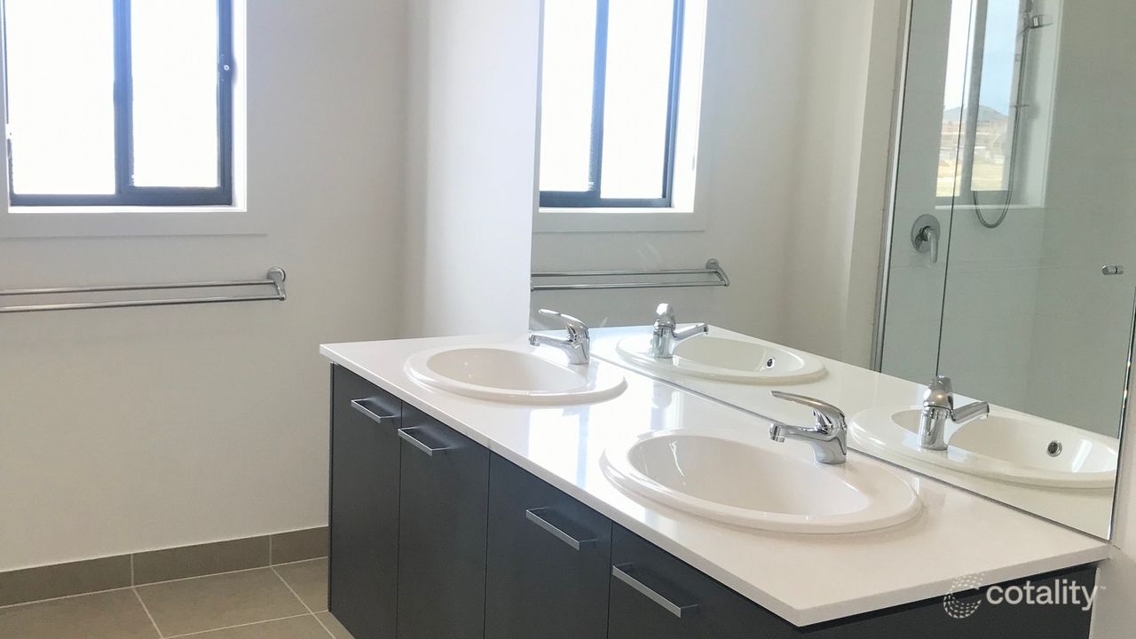 4-bedroom house at 357 Saltwater Promenade, Point Cook, VIC 3030, Wyndham Council, Victoria