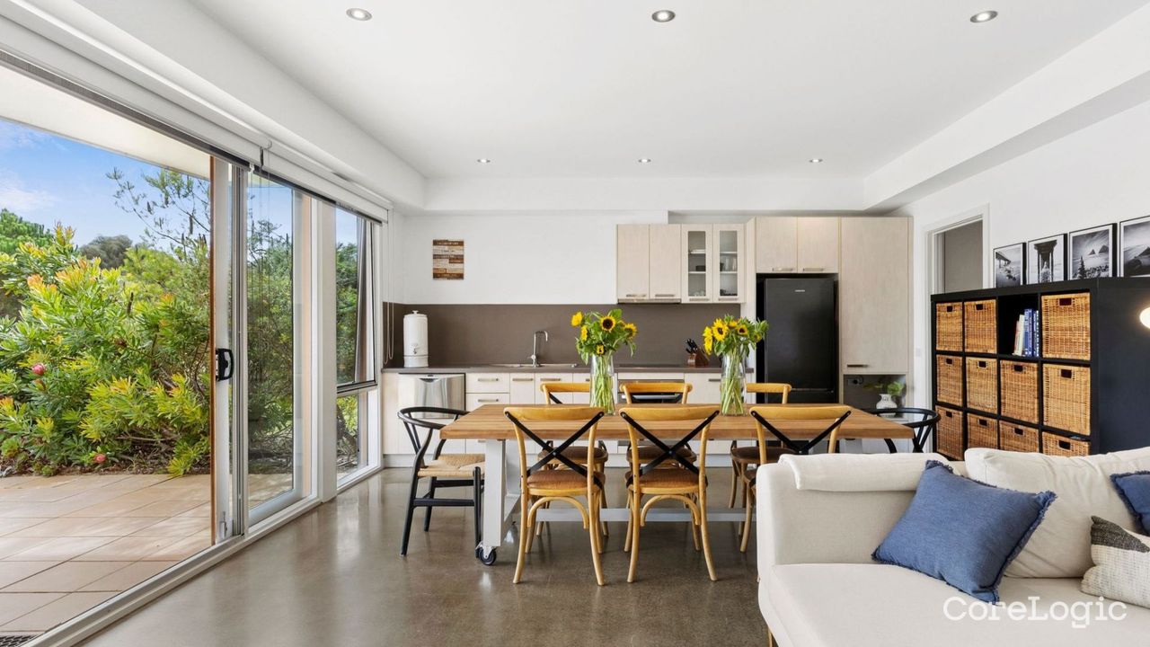 2-bedroom unit at 14/110 Tomara Drive, Greater Geelong Council, Victoria