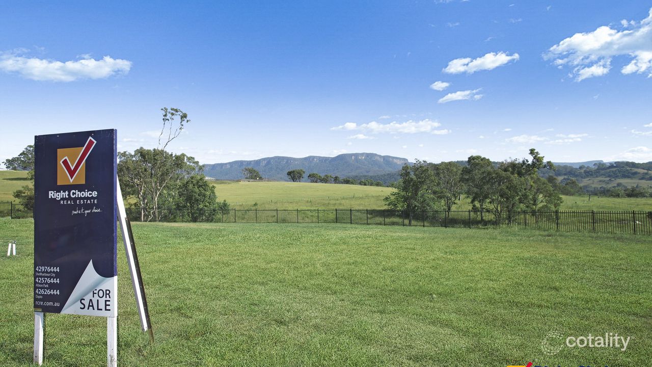 5-bedroom house at 47 Coral Tree Crescent, Calderwood, NSW 2527, Shellharbour Council, New South Wales