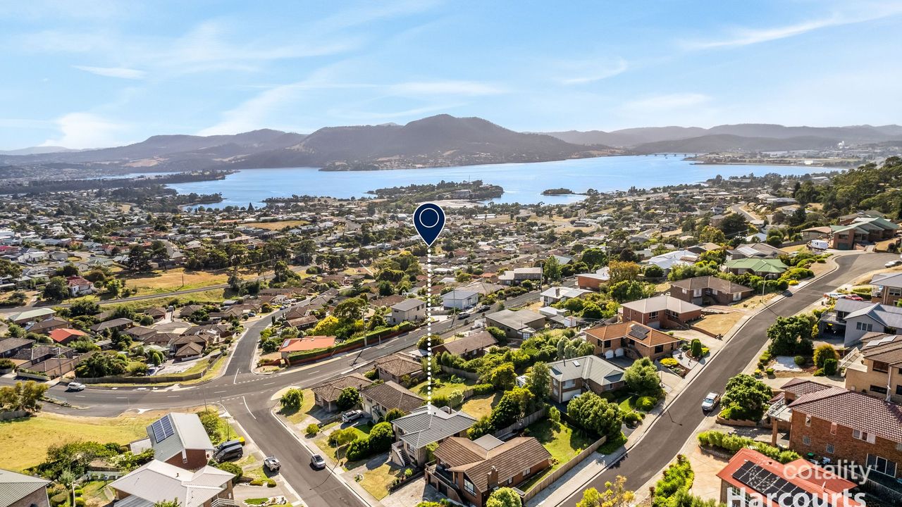3-bedroom house at 5 Dooleys Avenue, Rosetta, TAS 7010, Glenorchy Council, Tasmania