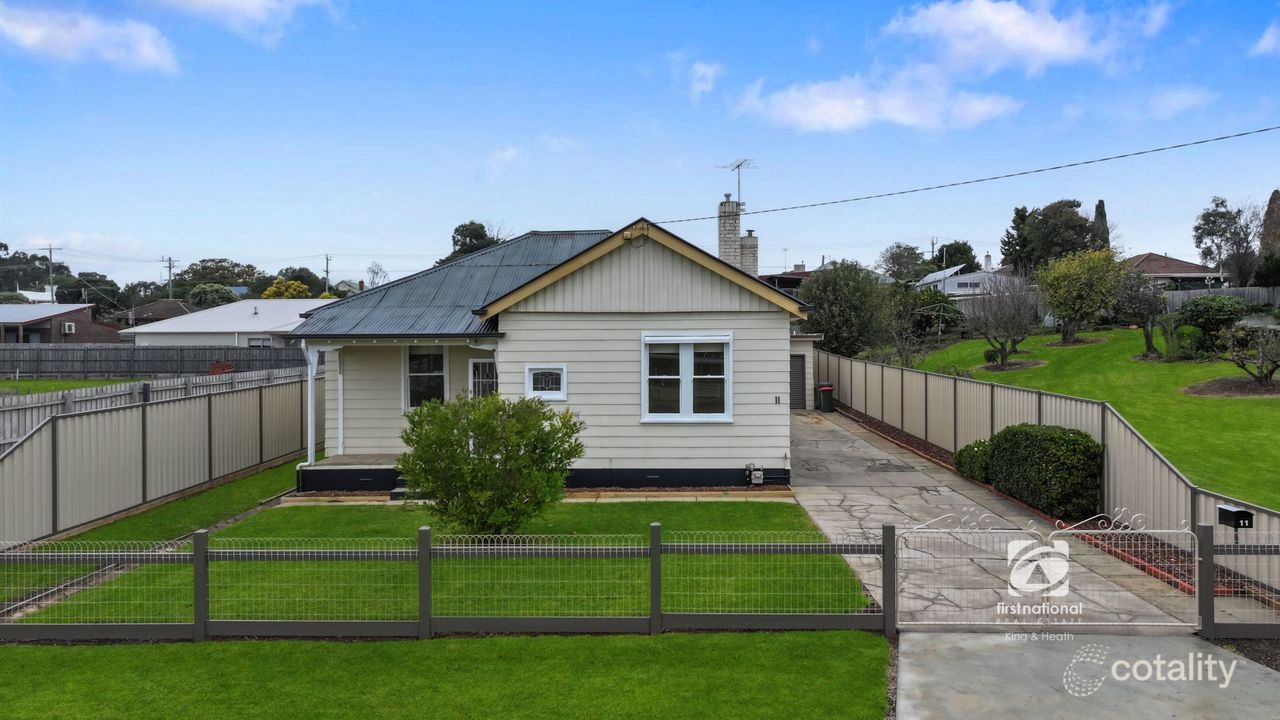 4-bedroom house at 11 Mceacharn Street, East Bairnsdale, VIC 3875, East Gippsland, Victoria