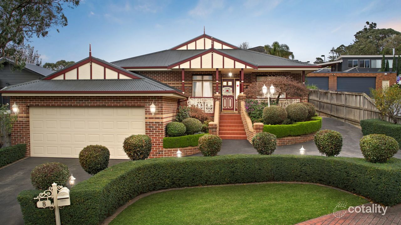 5-bedroom house at 8 Grenfell Place, Lysterfield, VIC 3156, Knox, Victoria