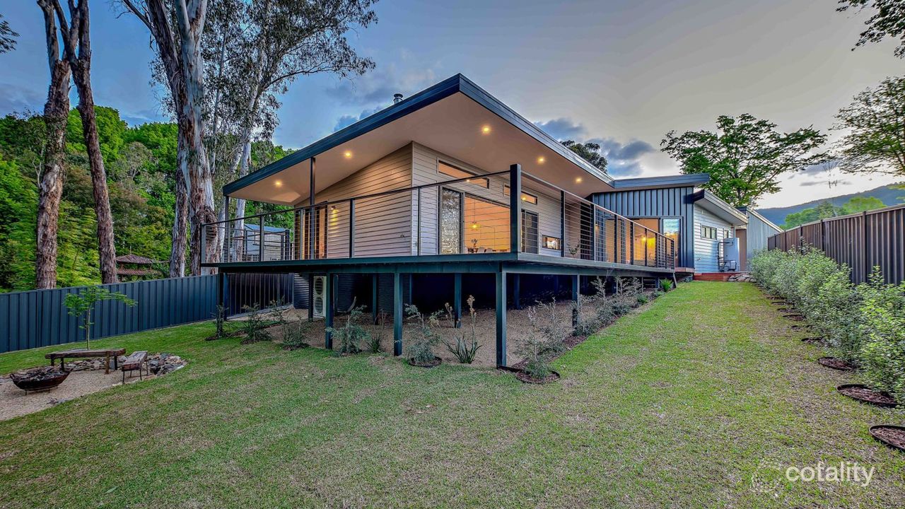 3-bedroom house at 77 Cobden Street, Bright, VIC 3741, Alpine Council, Victoria
