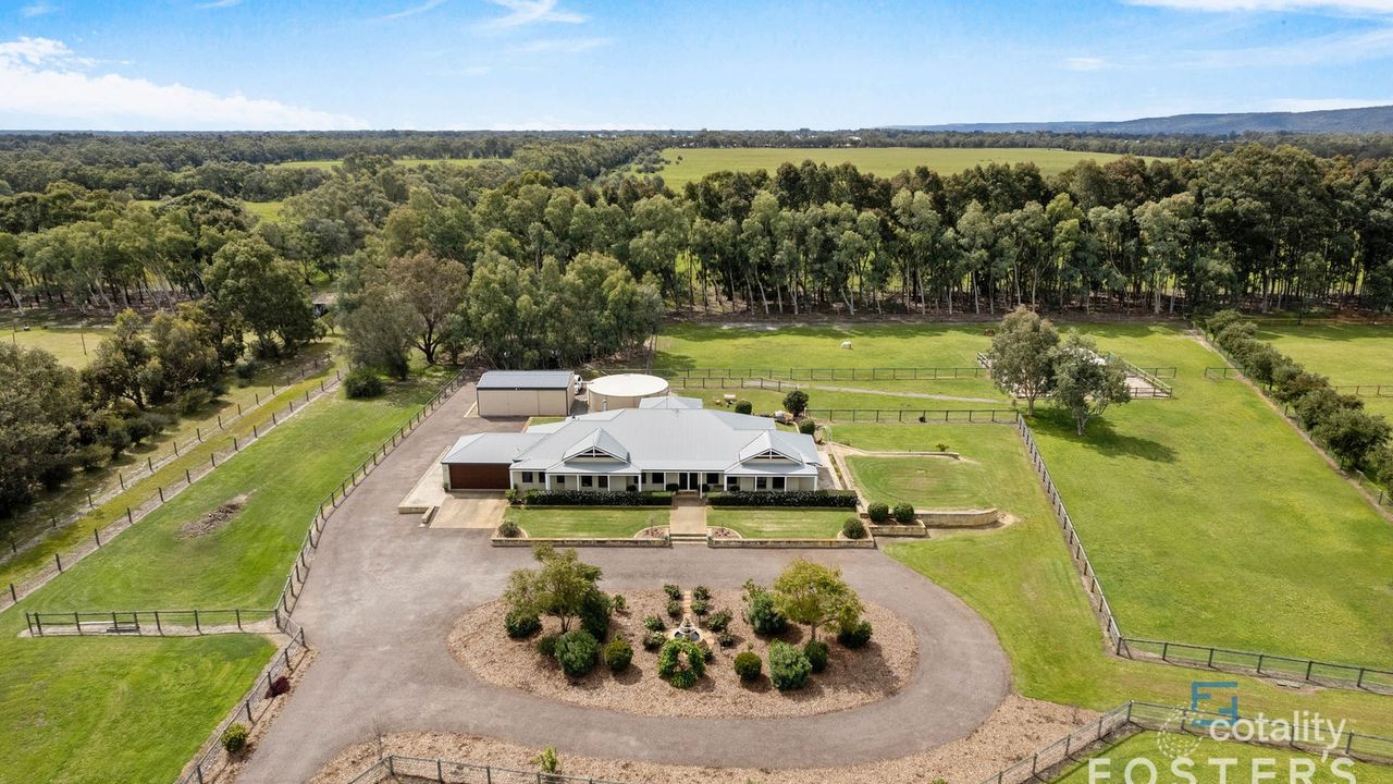 4-bedroom house at 52 Baigup Loop, Cardup, WA 6122, Serpentine-Jarrahdale Council, Western Australia