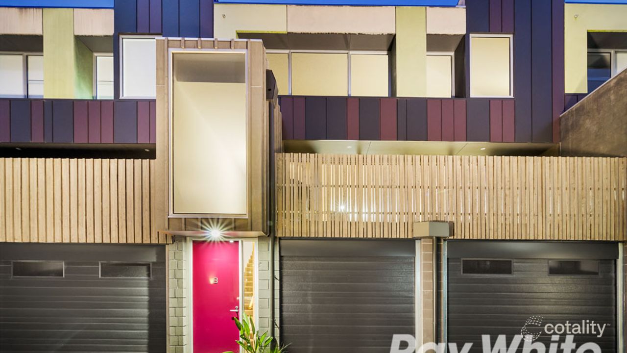 3-bedroom unit at 8/15-17 Railway Road, Blackburn, VIC 3130, Whitehorse, Victoria