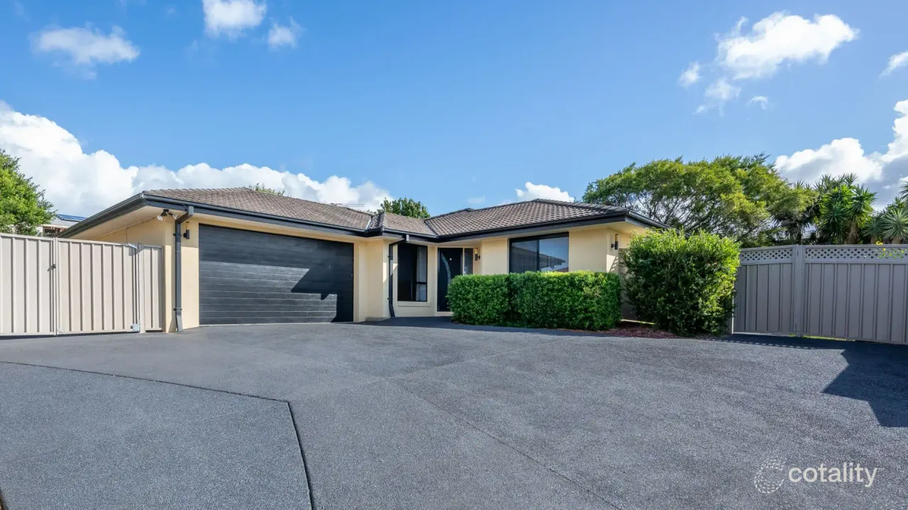 4-bedroom house at 5 Vista Close, Woolgoolga, NSW 2456, Coffs Harbour Council, New South Wales