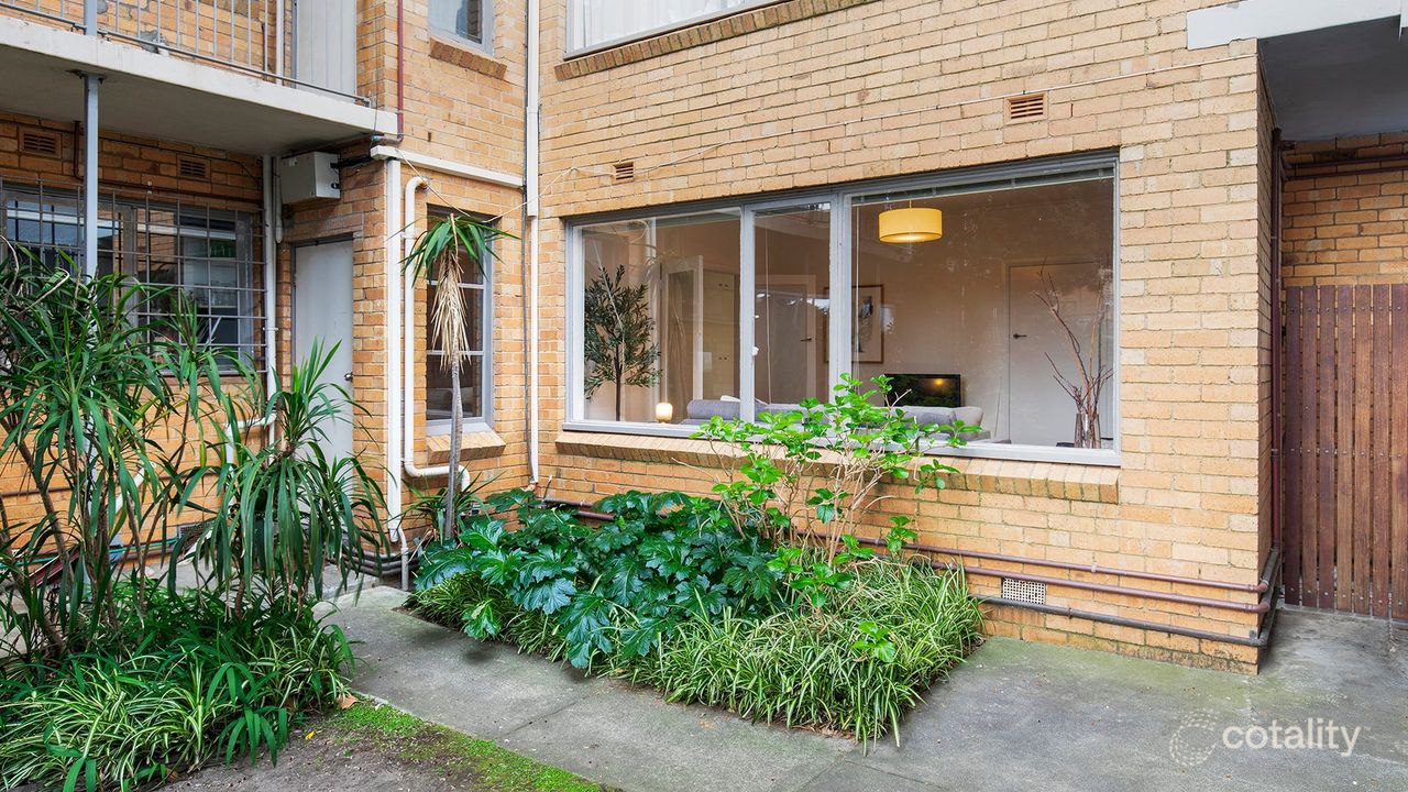 2-bedroom unit at 6/45A Ormond Esplanade, Elwood, VIC 3184, Port Phillip, Victoria