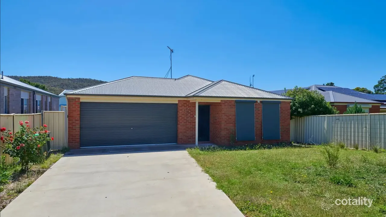 3-bedroom house at 14 Hospital Street, Heathcote, VIC 3523, Greater Bendigo, Victoria
