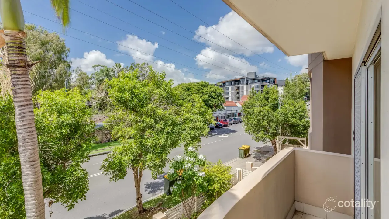 2-bedroom unit at 5/159 Clarence Road, Indooroopilly, QLD 4068, Brisbane, Queensland