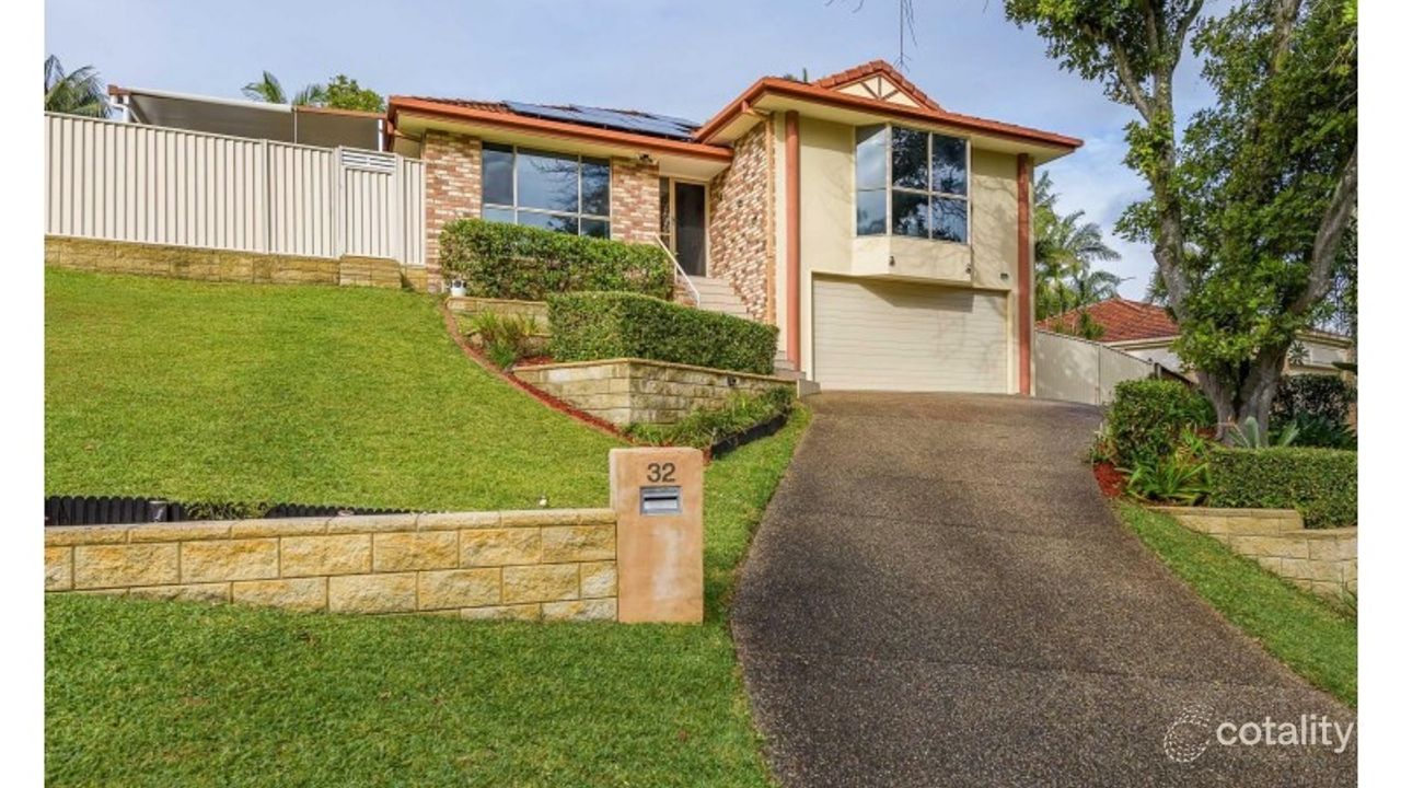 4-bedroom house at 32 Papara Street, Pacific Pines, QLD 4211, Gold Coast, Queensland