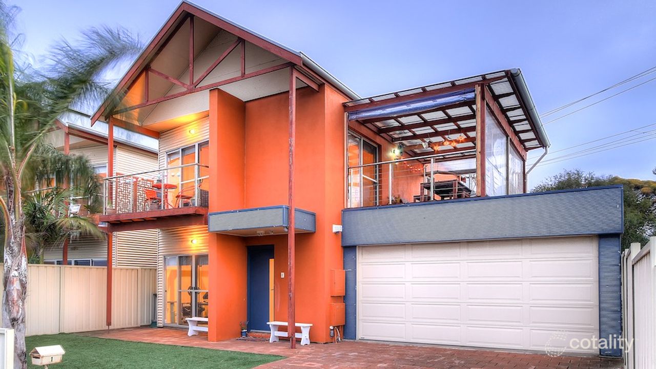 3-bedroom unit at 1 Britain Drive, Port Noarlunga South, SA 5167, Onkaparinga Council, South Australia