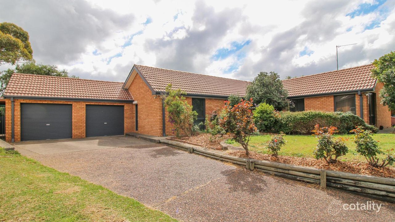 4-bedroom house at 10 Gibson Close, Singleton Heights, NSW 2330, Singleton Council, New South Wales