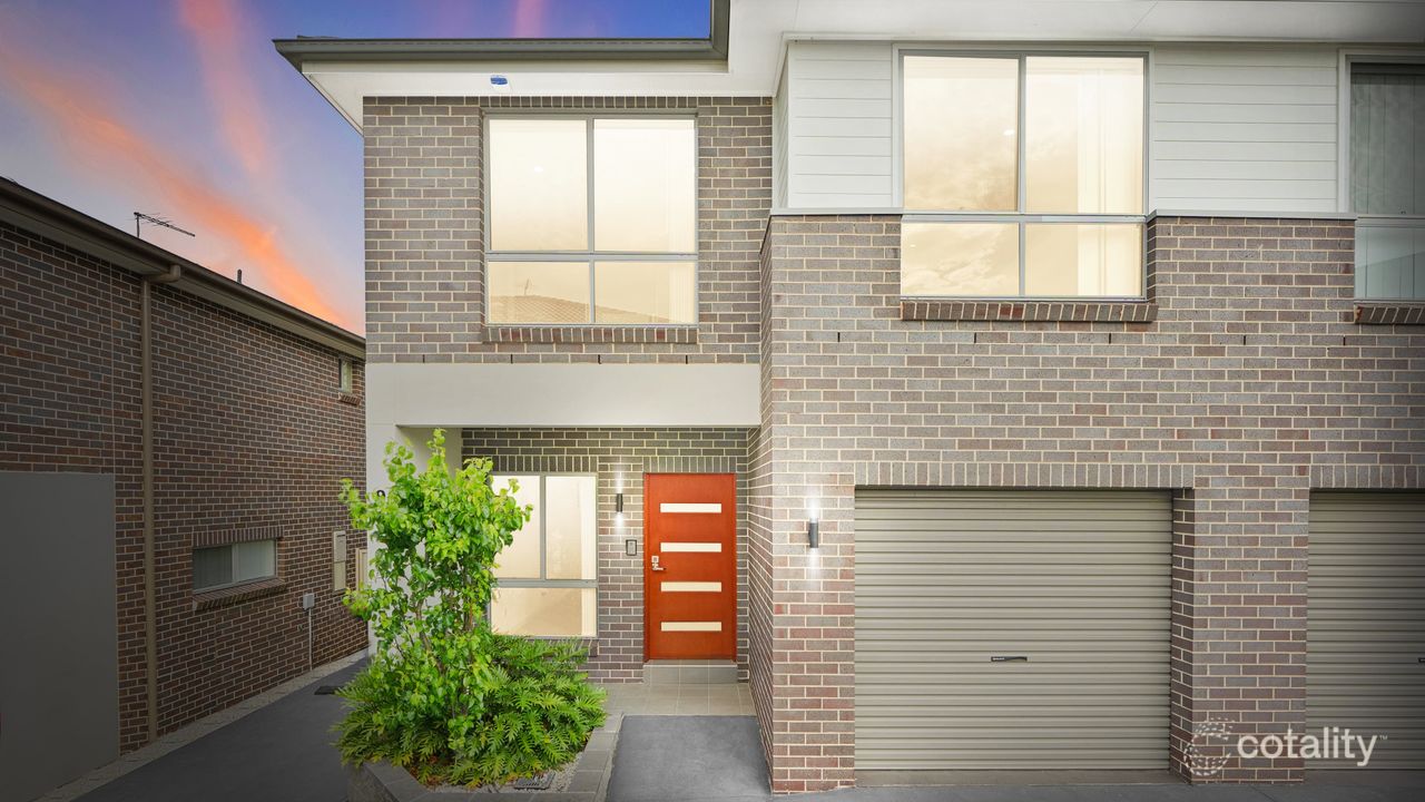 4-bedroom unit at 9 Calvert Glade, Quakers Hill, NSW 2763, Blacktown, New South Wales