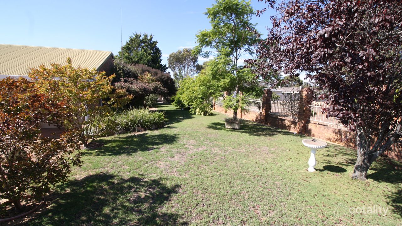 5-bedroom house at 6 Florence Avenue, Narrogin, WA 6312, Narrogin, Western Australia