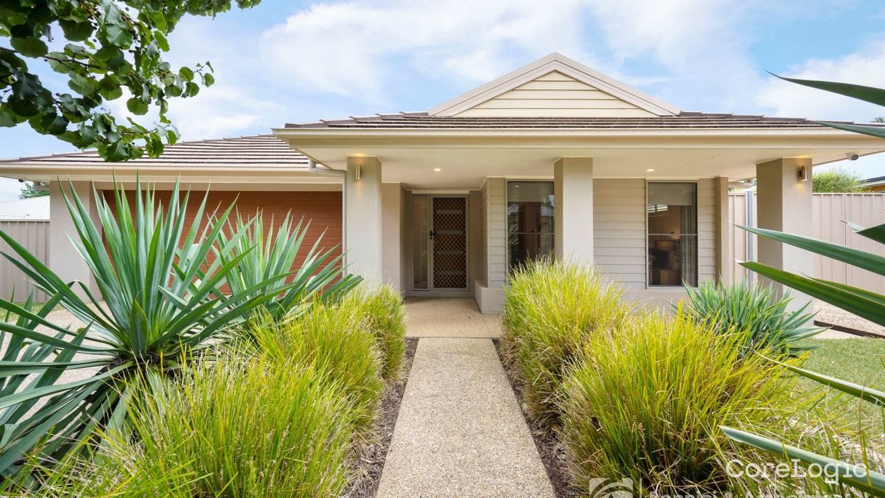 4-bedroom house at 9 Mossgrove Way, Indigo Council, Victoria