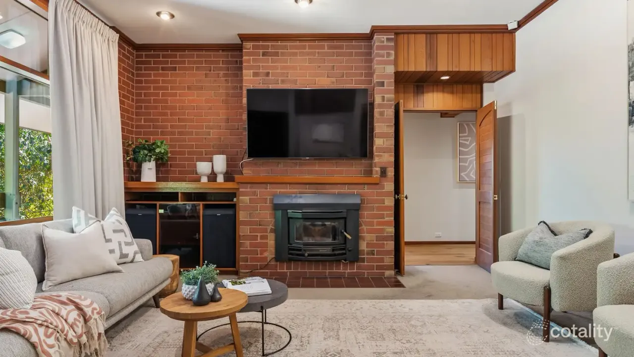 4-bedroom house at 10 Marola Avenue, Rostrevor, SA 5073, Campbelltown (Sa), South Australia