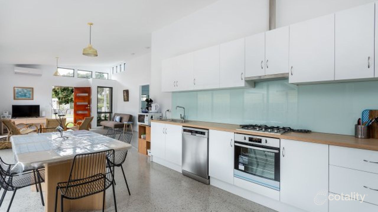 2-bedroom unit at 1/26 Mirriam Avenue, Capel Sound, VIC 3940, Mornington Peninsula, Victoria