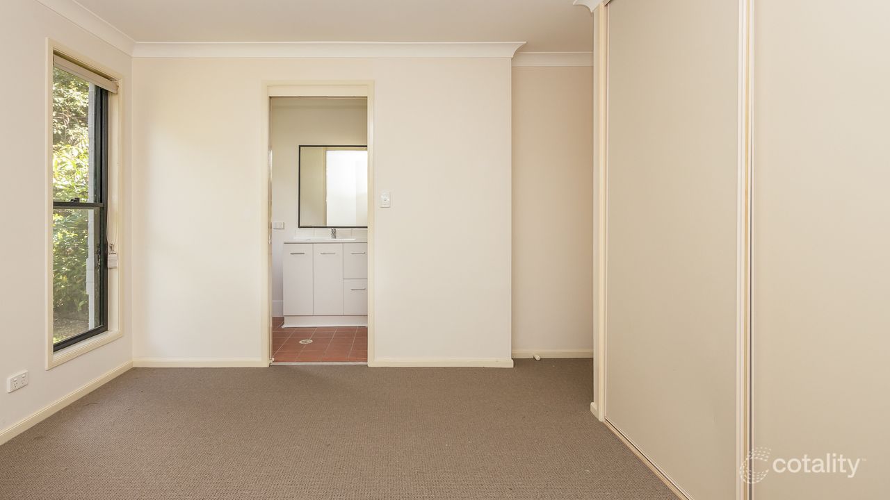 3-bedroom unit at 1/4 Lilli Pilli Drive, Byron Bay, NSW 2481, Byron Council, New South Wales