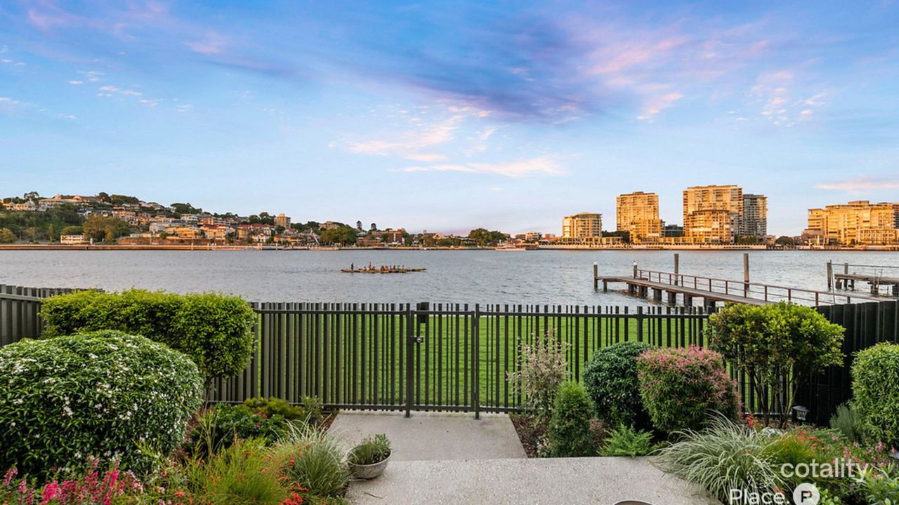 3-bedroom unit at 22/21 Byron Street, Bulimba, QLD 4171, Brisbane Council, Queensland