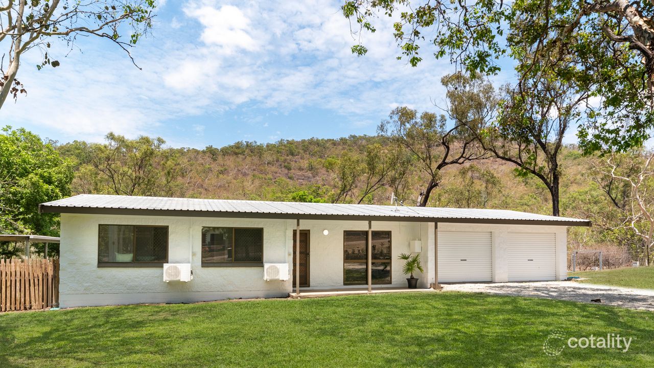 4-bedroom house at 37 Mount Elliot Drive, Alligator Creek, QLD 4816, Townsville, Queensland