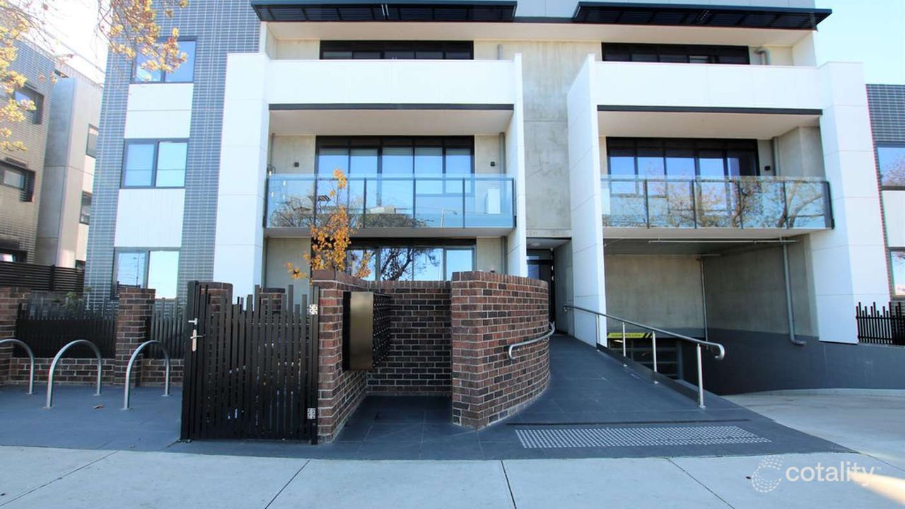 1-bedroom unit at 122/82 Bulla Road, Strathmore, VIC 3041, Moonee Valley, Victoria