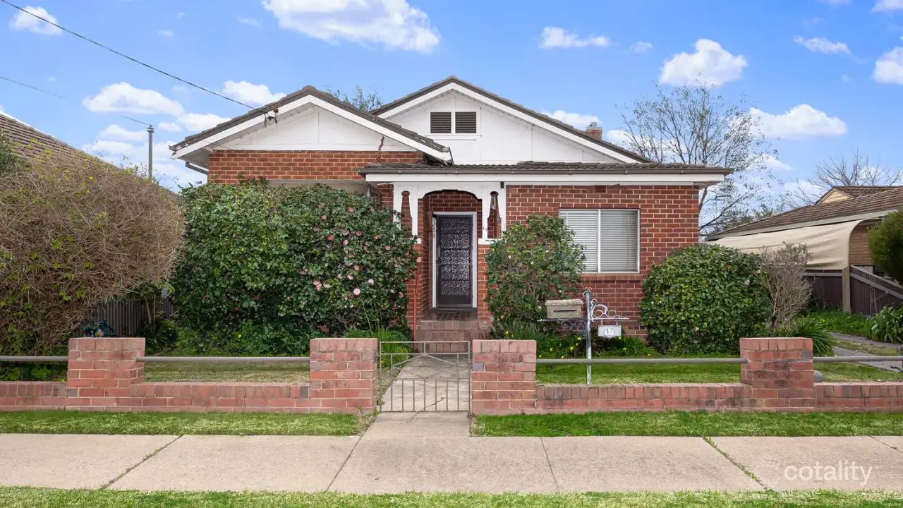 3-bedroom house at 17 Rhoda Avenue, Wagga Wagga, NSW 2650, Wagga Wagga, New South Wales