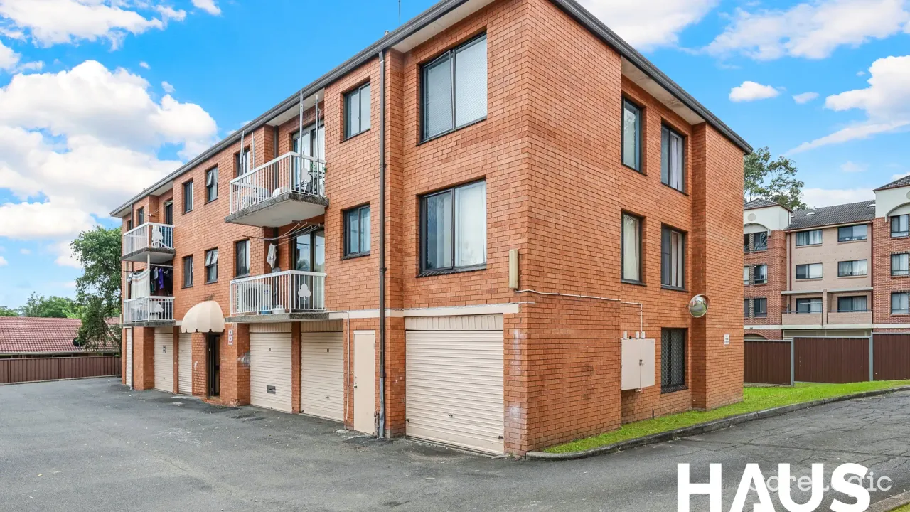 2-bedroom unit at 13/32 Luxford Road, Blacktown Council, New South Wales