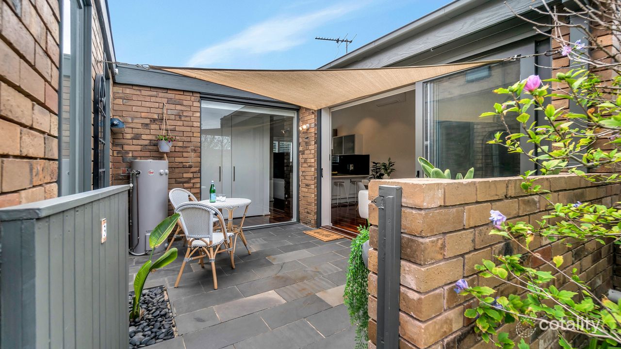2-bedroom unit at 3/60 Beach Road, Mentone, VIC 3194, Kingston Council, Victoria