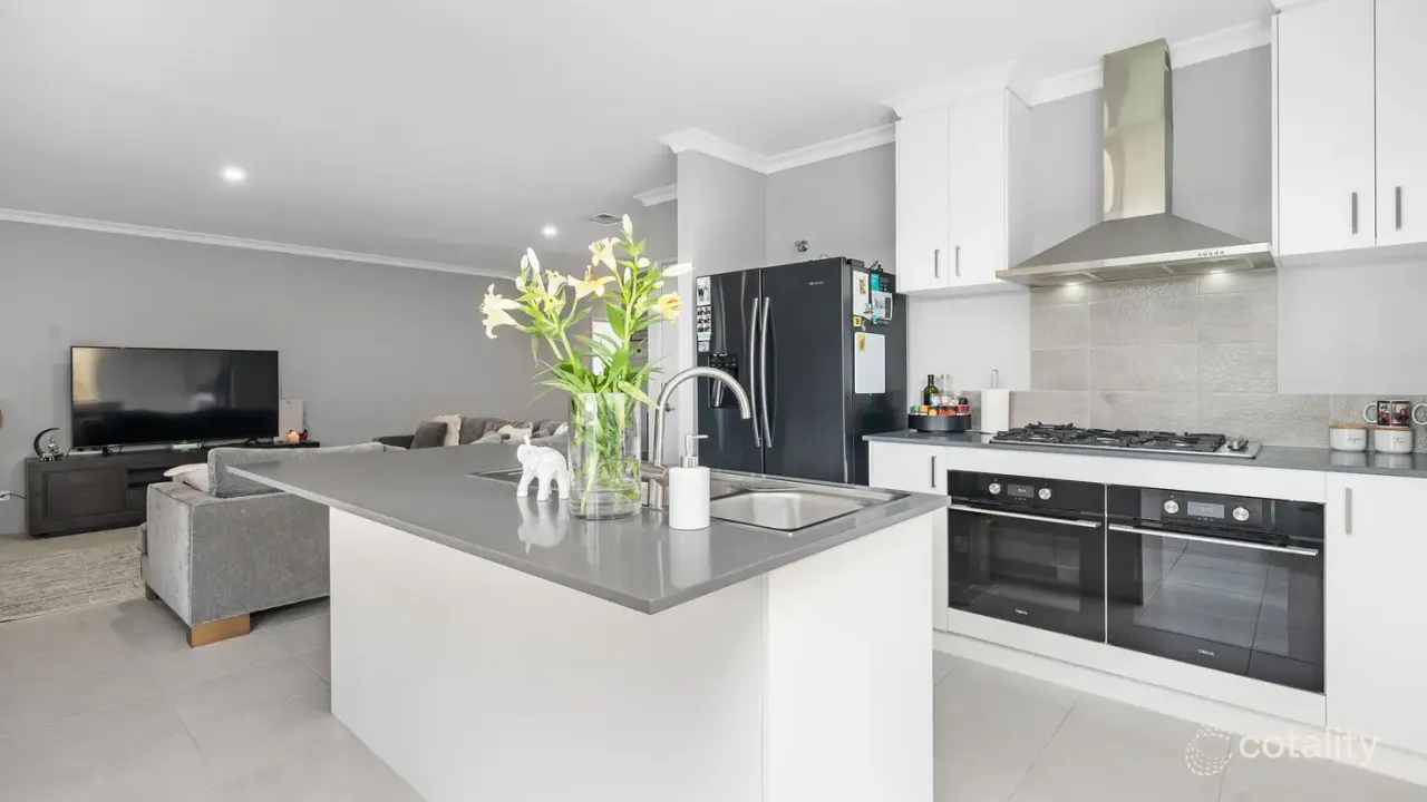 4-bedroom house at 2 Seacliff Approach, Madora Bay, WA 6210, Mandurah Council, Western Australia