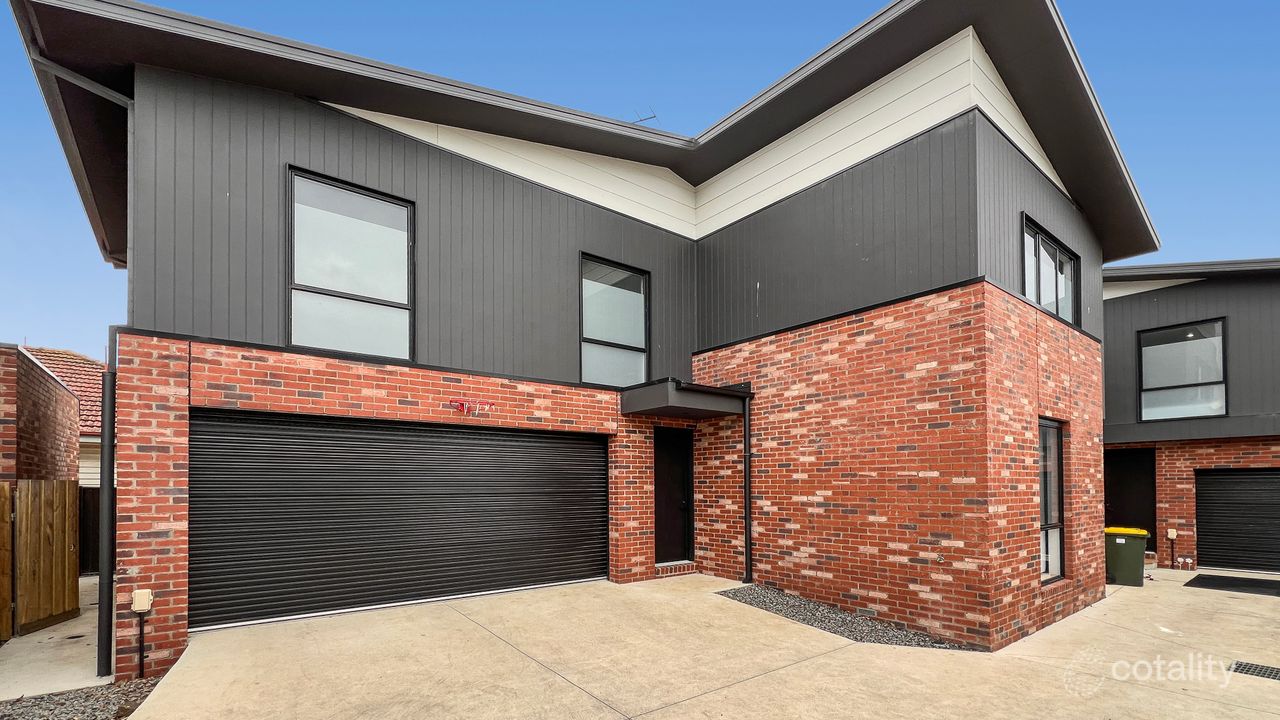 3-bedroom house at 2/26 Waymouth Street, Hamlyn Heights, VIC 3215, Greater Geelong, Victoria